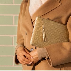 Virginia Wolf Gold Clutch,NWT